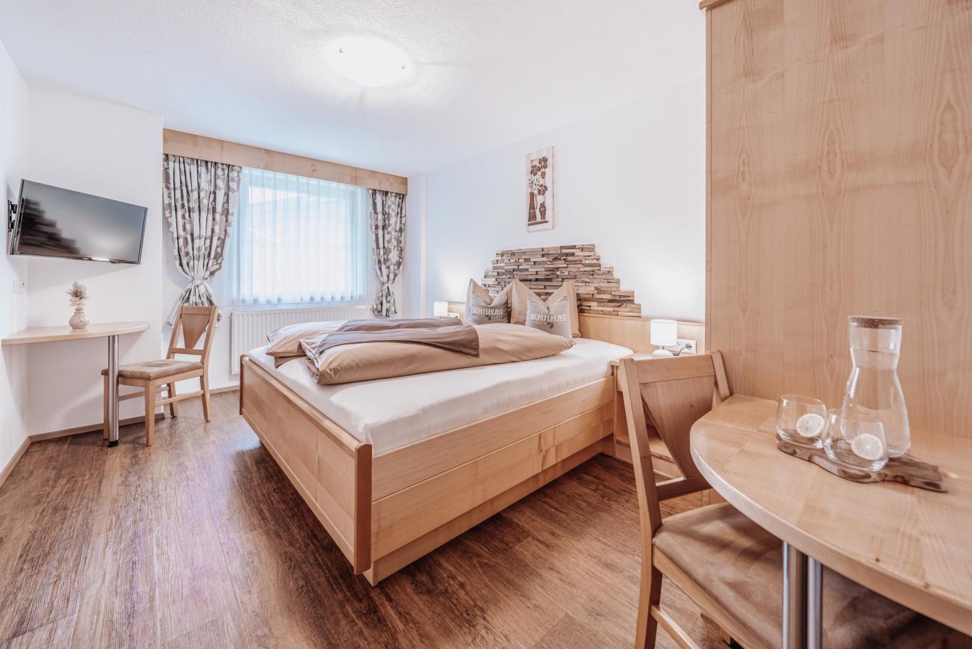 Bed and Breakfast Auer-Fiegl à Sölden Extérieur photo