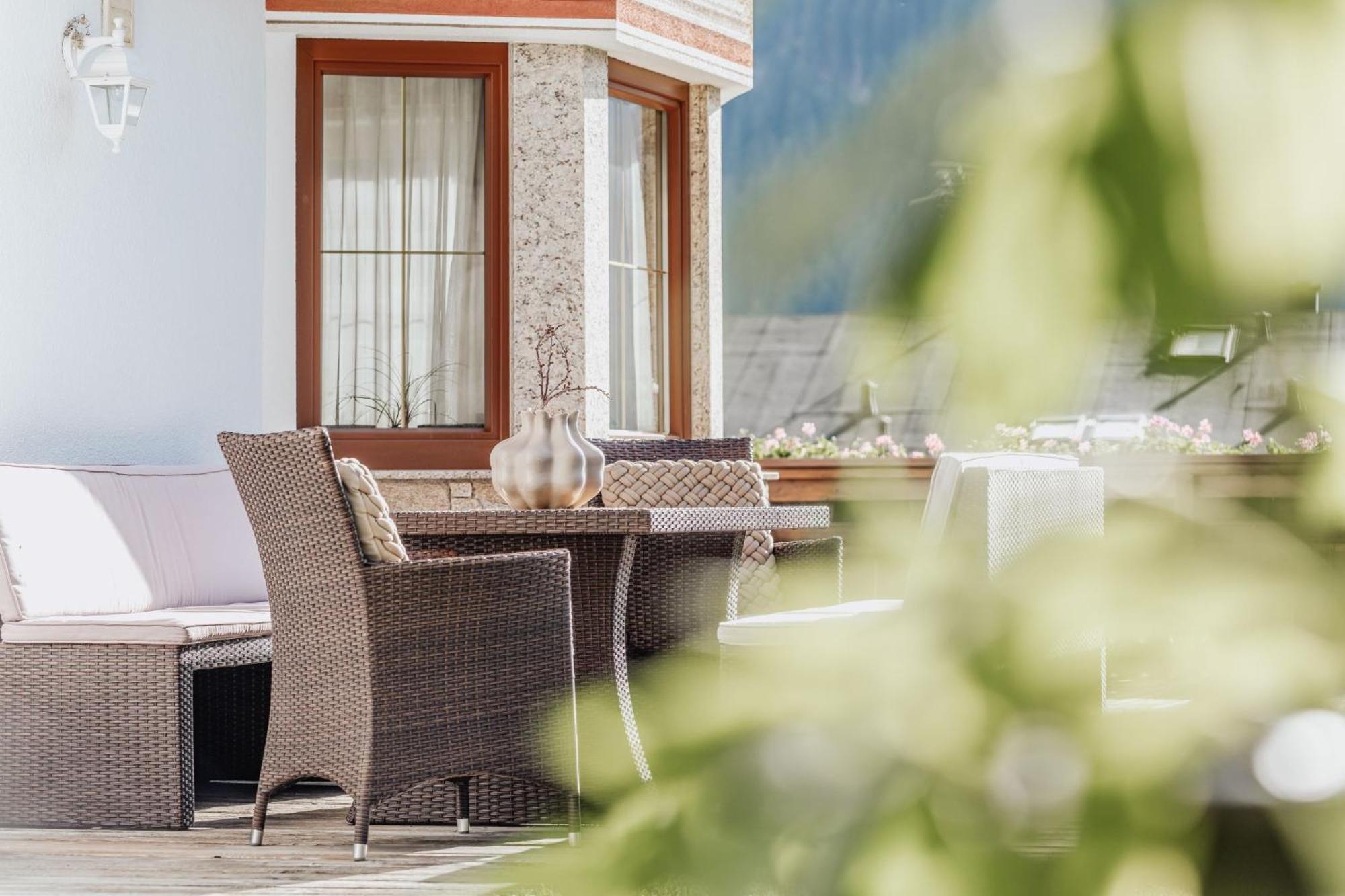 Bed and Breakfast Auer-Fiegl à Sölden Extérieur photo